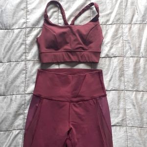 Matching SET -Aritzia The Constant - Activewear Bundle (matching leggings + bra)